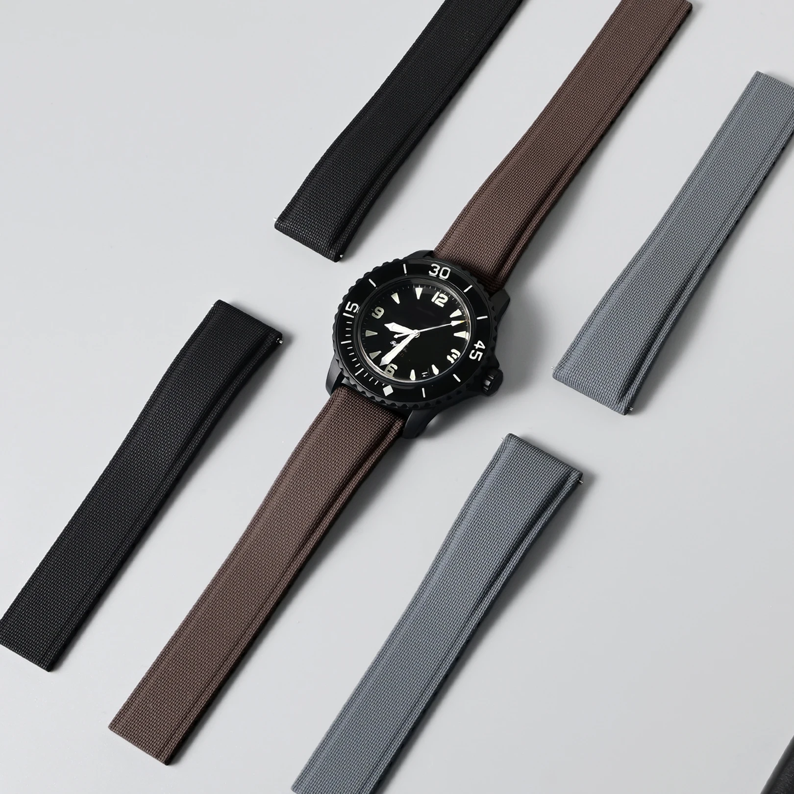 Premium Grade Soft FKM Rubber Watch Strap 20mm 21mm 22mm Perfect Fit Flat End Universal Quick Release Watch Strap Cut To Size