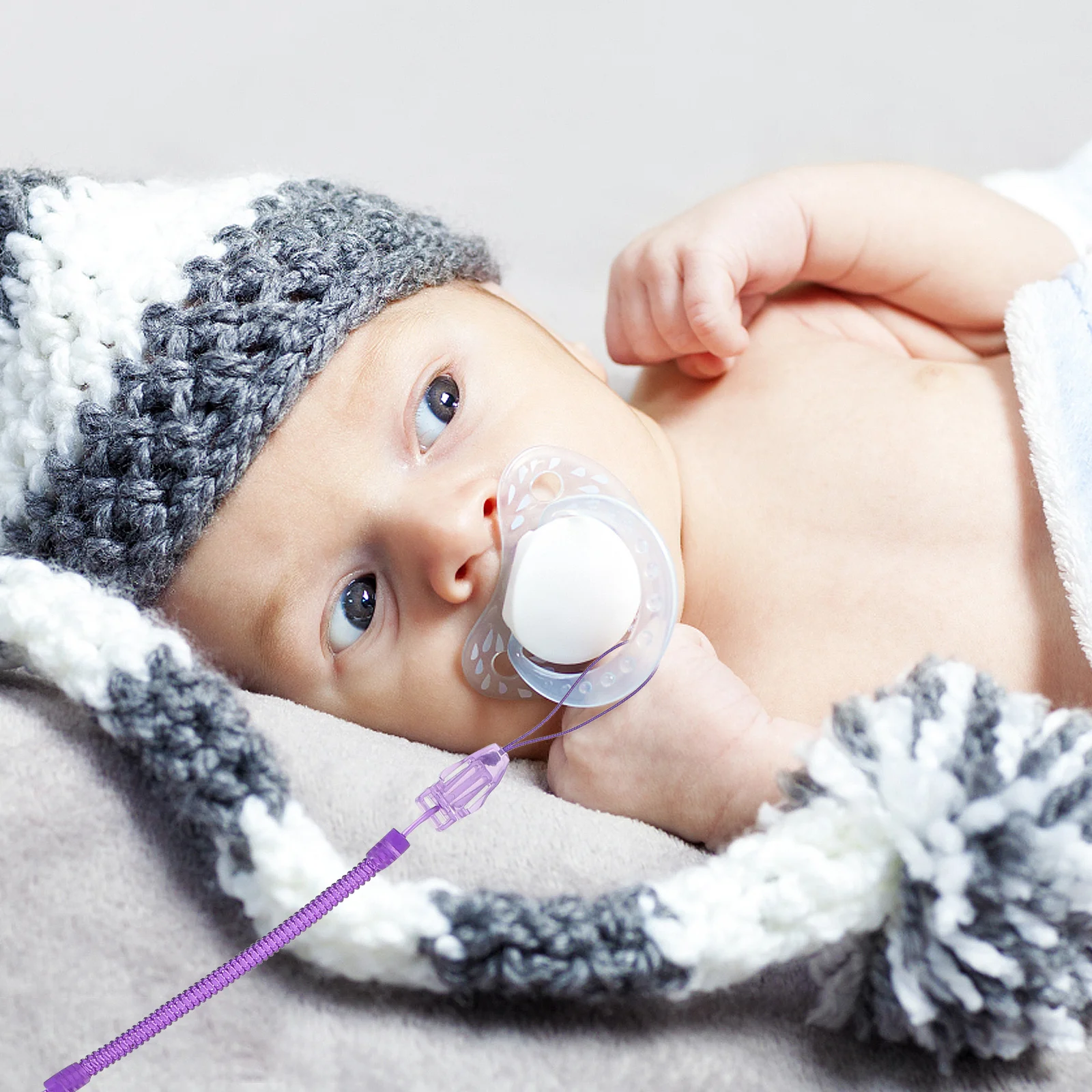 

4Pcs Silicone Baby Pacifier Clips Clear Badge Clips for Pacifier Holders Bib Straps Non-Toxic Safe Pink Blue Purple Green