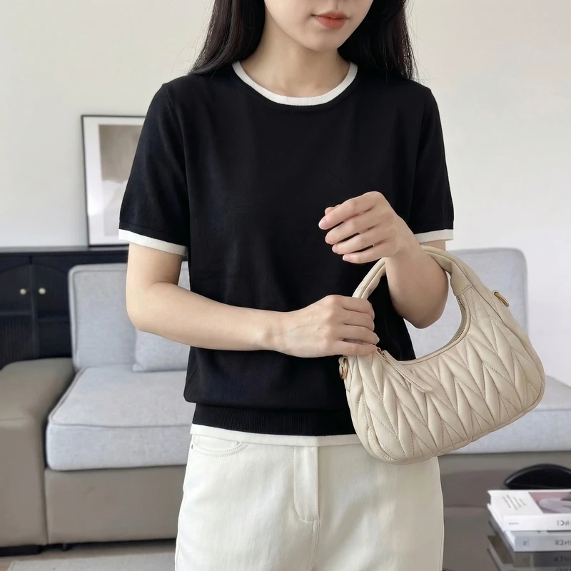Women's Lightweight Knit Sweater Top - Short Sleeve Crew Neck