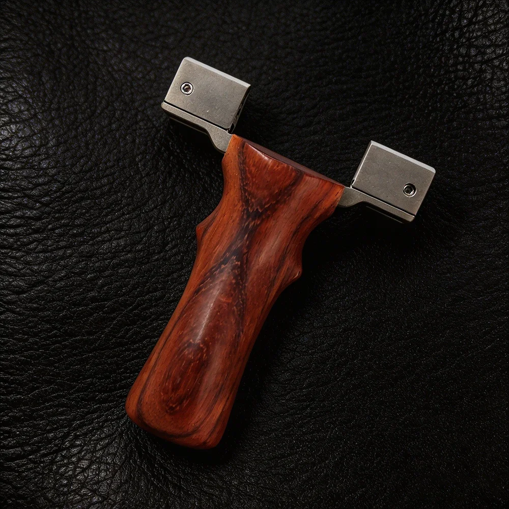 

High Quality Dragon Tooth Slingshot Titanium Alloy + Wooden Handle Assembled Slingshot Outdoor Hunting Shooting