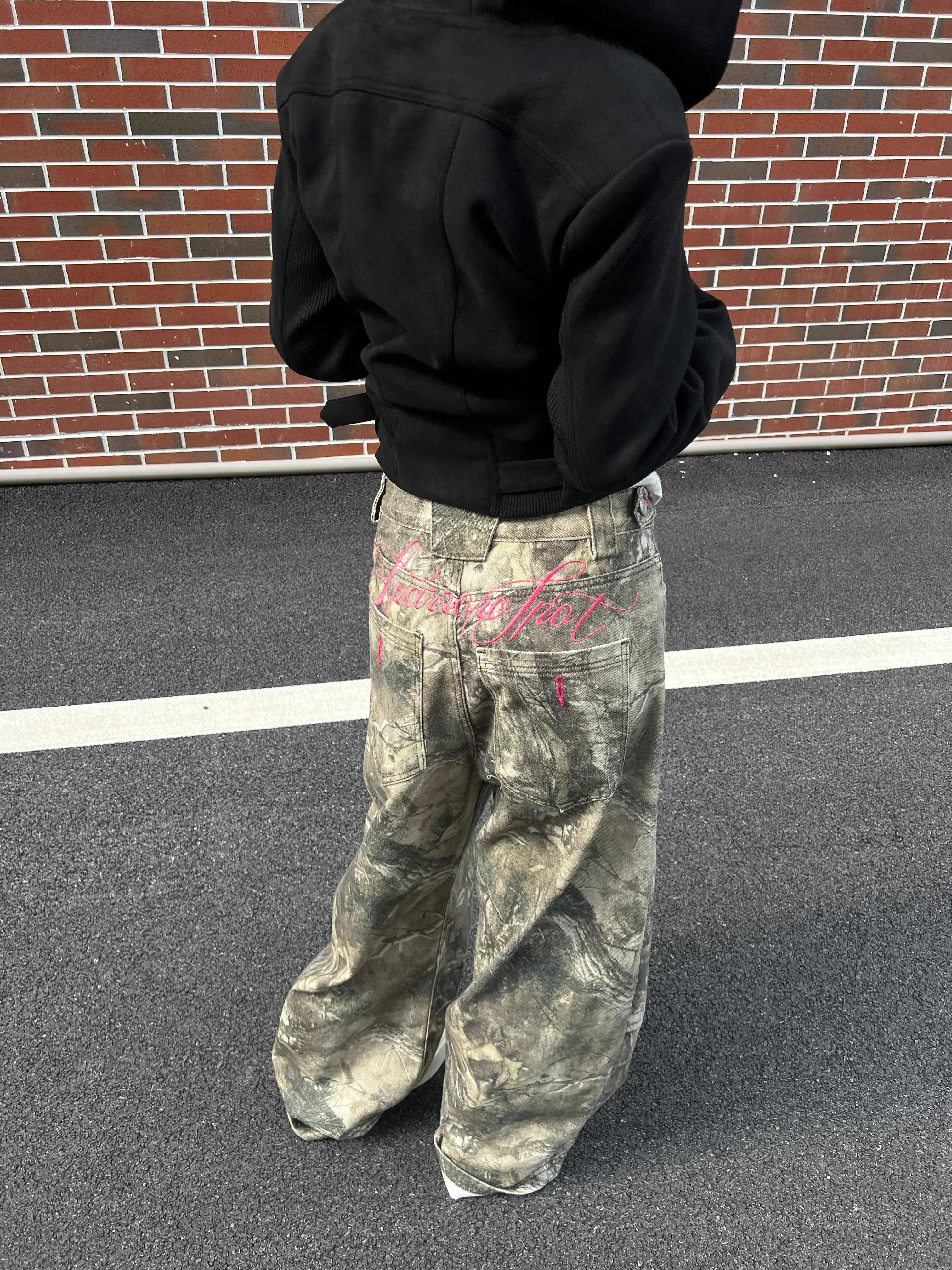 American Vintage Washed Camouflage Embroidered Branch Casual Pants Men Women Universal Wide Leg Straight Cut Jeans