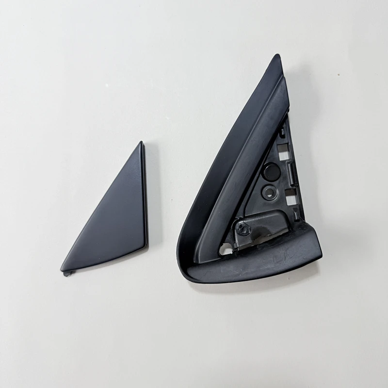 Brand New Front Triangular Glass Decorative Board Flow Sink Cover Angle Bracket 9025EQ 9025EP For Citroen C4L C4 B7