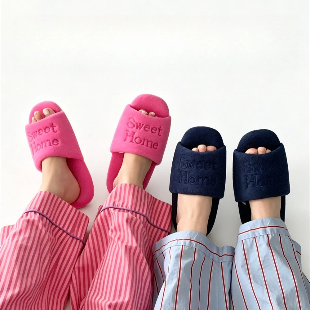Korean Letter Embroidery Ins Style Couple Cloth Slippers Silent Indoor Floor Shoes Four Seasons Parent-child Slippers