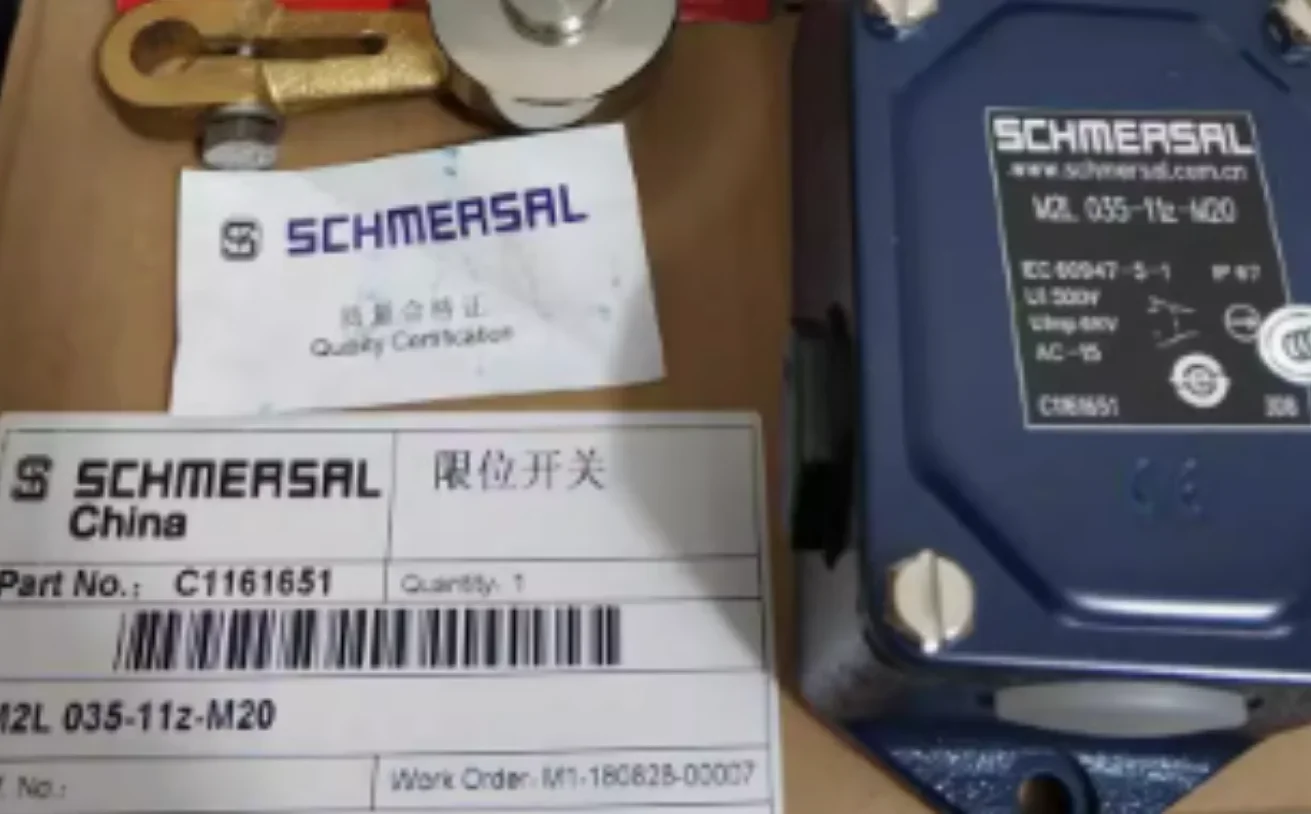 new original Schmersal switch M2L 035-11Z-M20
