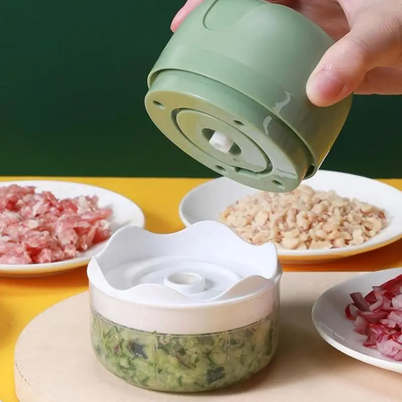 

Garlic Crusher USB Rechargeable Electric Chopper Kitchen Tool 250ml 37JD