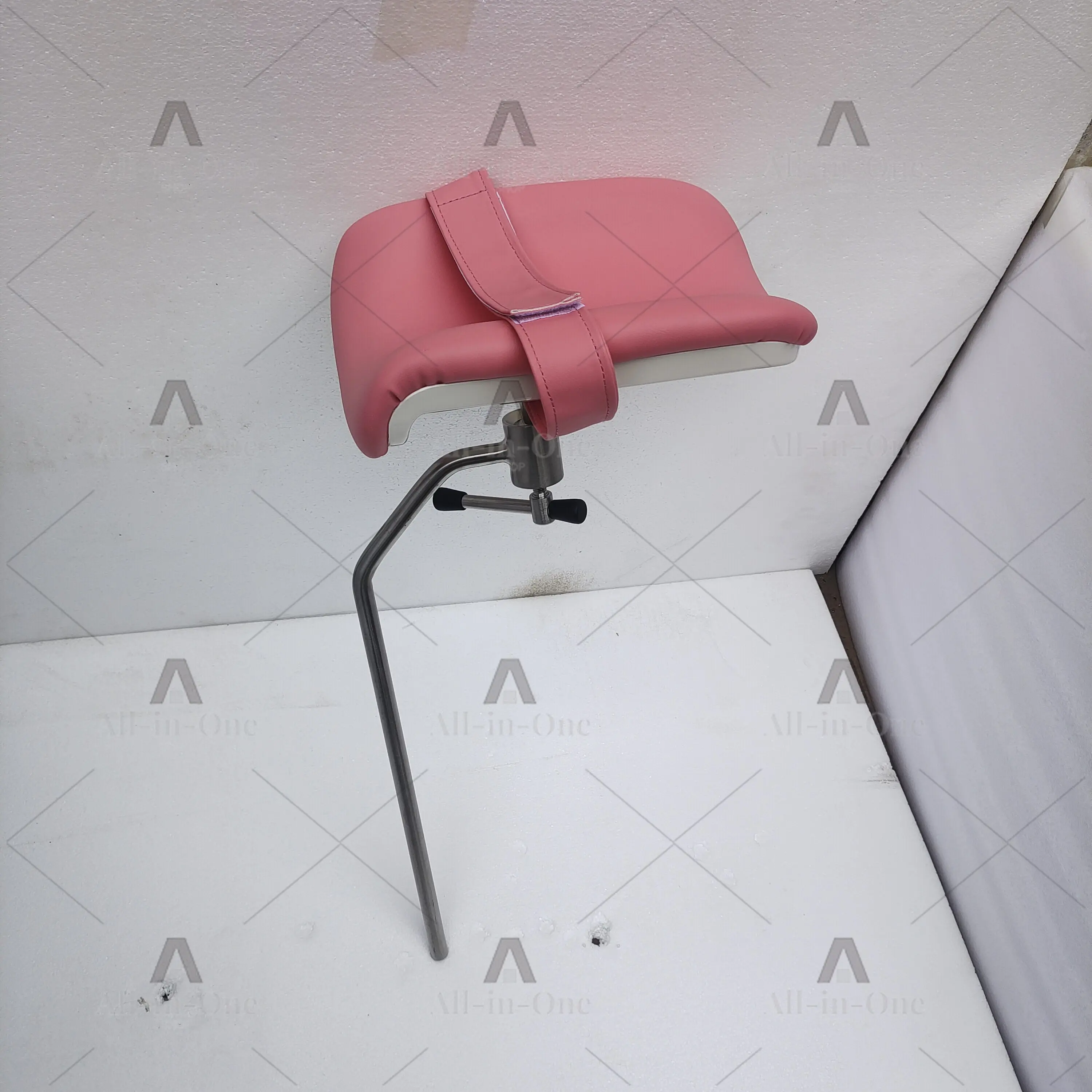 Gynecological Stirrups Lithotomy Leg Support for Surgical Table  Examination Universal Adjustable Maternity Delivery