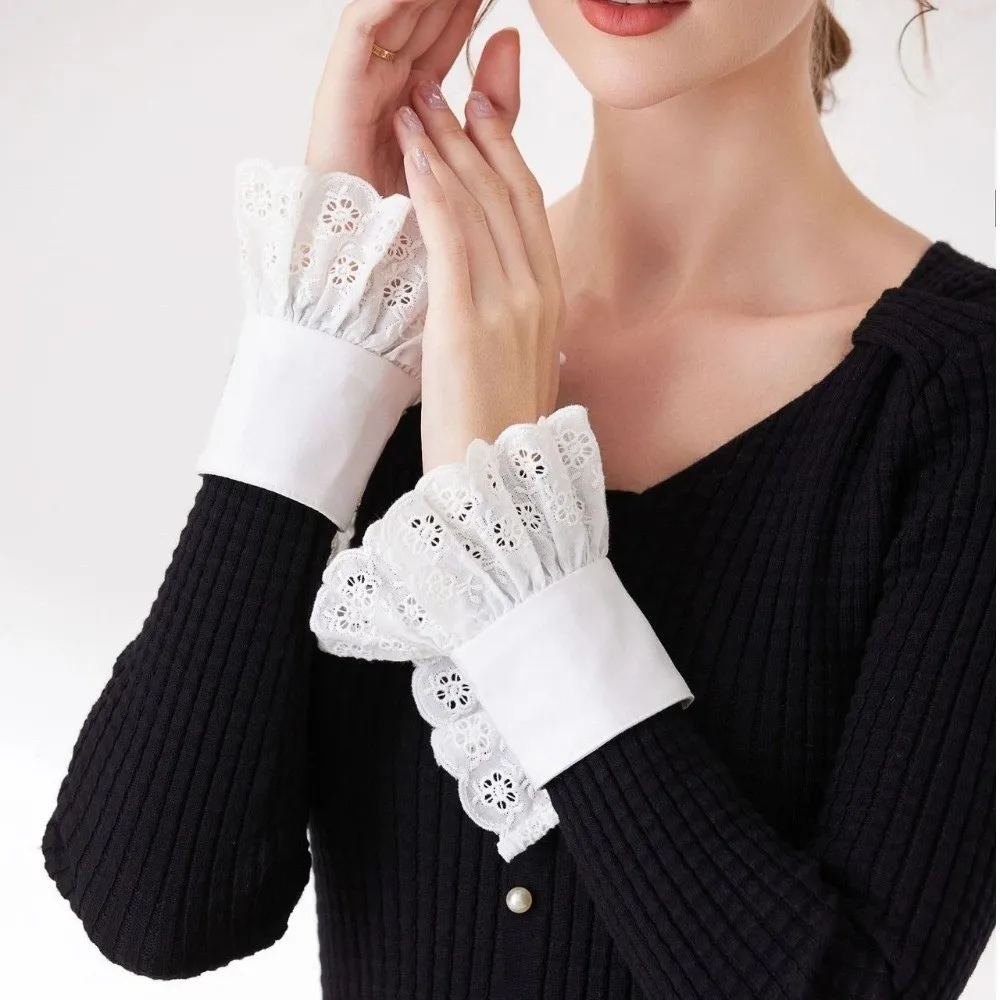 Fashion French Style Lace Sleeve Hollow Out Clothing Decoration Fake Flared Sleeves Detachable Sleeve Women