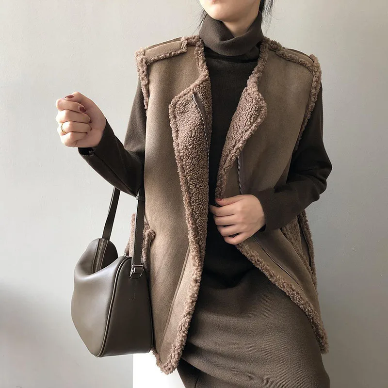 

NEW Women's Autumn Winter Lamb Wool Vest Jacket Korean Loose Two Sided Wearing Deer Fur Sleeveless Coat Female Casual Zipper Jac