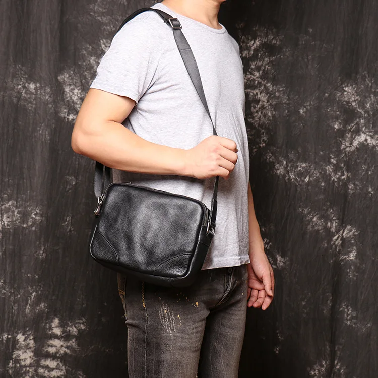 

New Men's Leather Shoulder Bag Women's First Layer Cowhide Crossbody College Style Fashion Small Square Bag Retro Fashion Simple