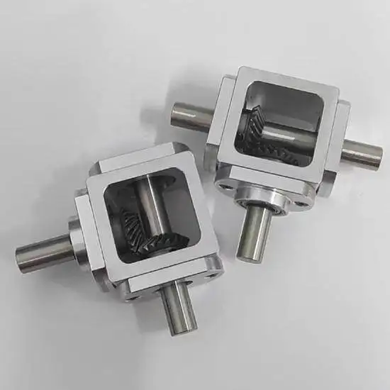 For 1:1 T Type Cross Gearbox Mini Right Angle Bevel Gear Reducer Shaft 10mm Steering Transmission Converter