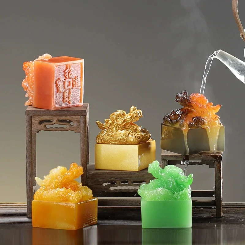 

Creative Resin Tea Pet Decoration Color Changing Dragon Imperial Jade Seal Ornaments Chinese Tea Art Accessories Home Decoration