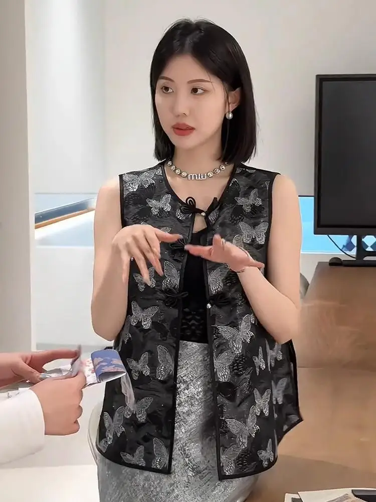 Nieuwe Chinese Sle Geborduurd Vest Vrouwen Lente Herfst 2025, Retro Knop Svel Top Vrouwen High-End Gevoel oulder Pad