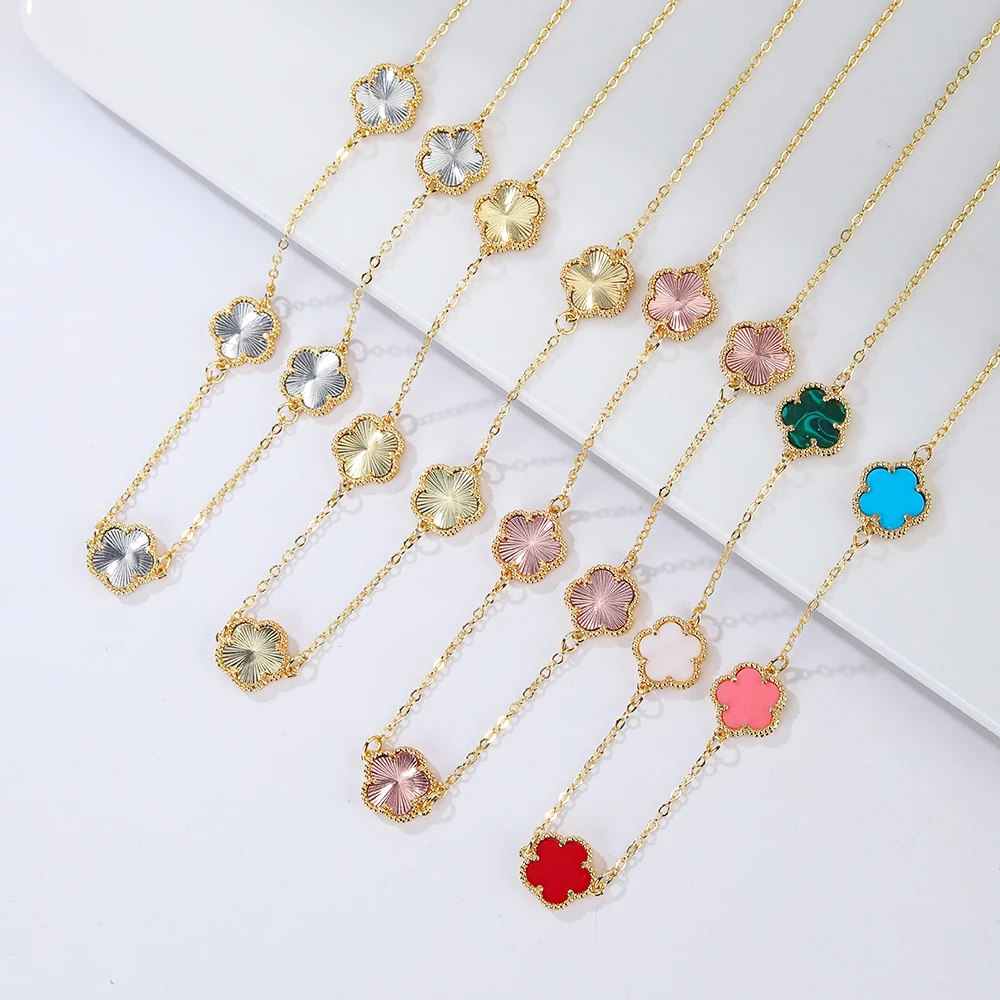 INS Hot Selling Women Five Leaf Clover Necklace Fashion Geometric Necklace Sweet Romantic Holiday Jewelry Gifts Wholesale