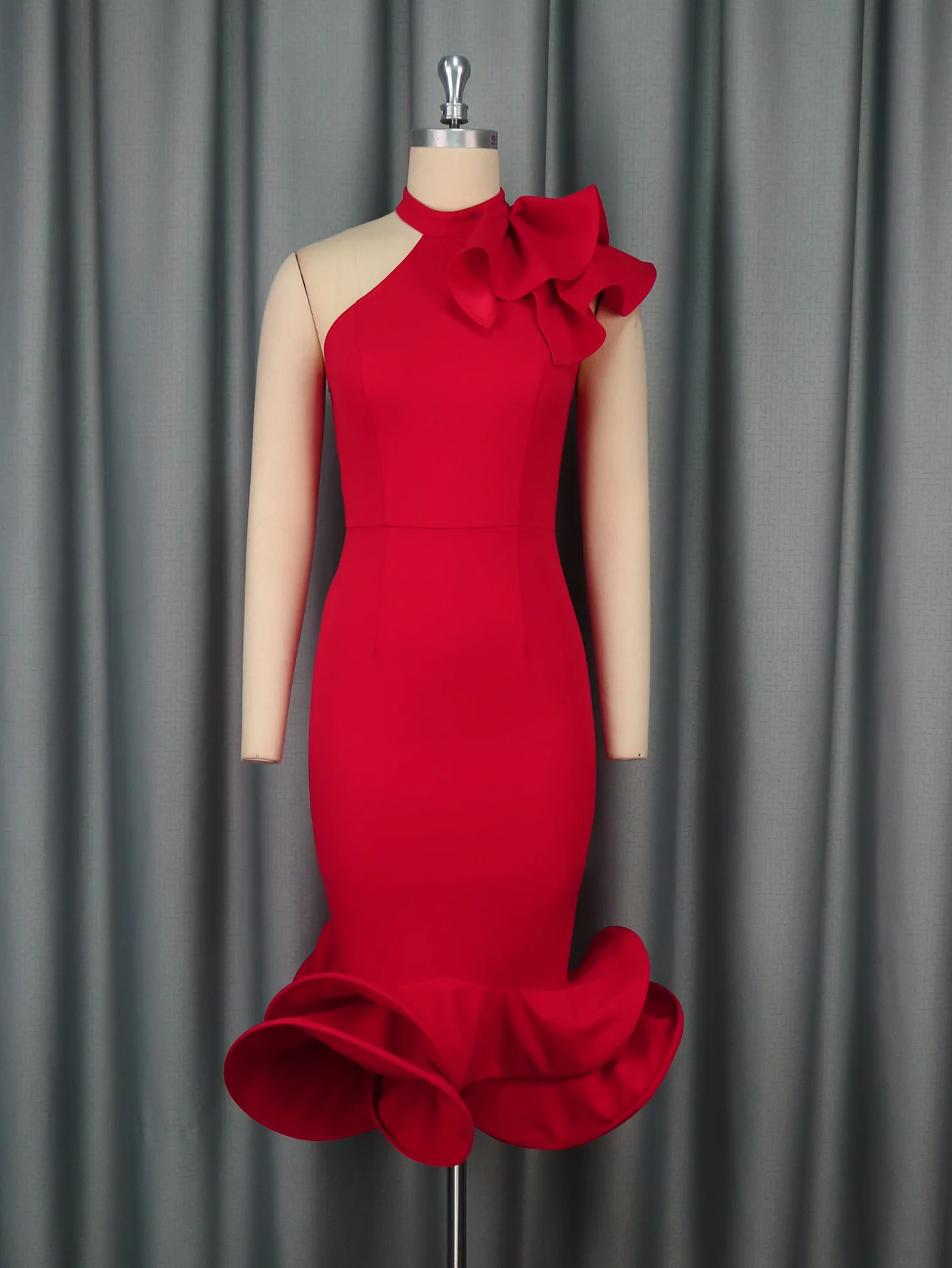 فساتين نسائية على الموضة الأمريكية الأوروبية بلون سادة أنيقة غير رسمية عصرية برقبة دائرية وطول منتصف الساق غير متماثلة ملابس نسائية