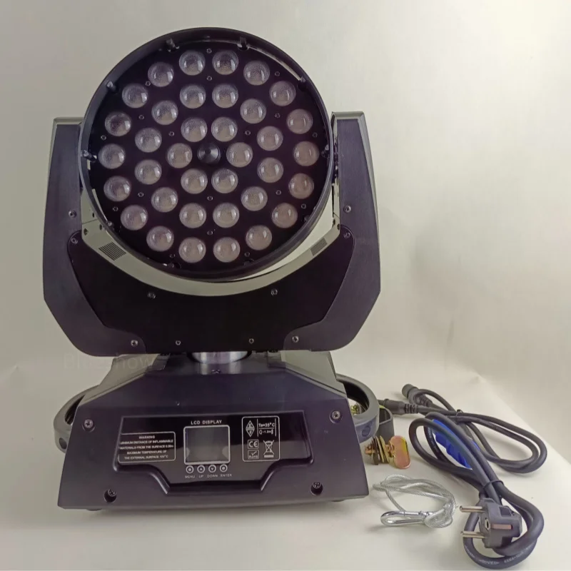 4pcs with Flightcase Zoom Wash 36x18w Led Wedding Uplight DMX Zoom Lyre RGBWAUV 6in1 Wash Spot Light LED DJ Party Lights
