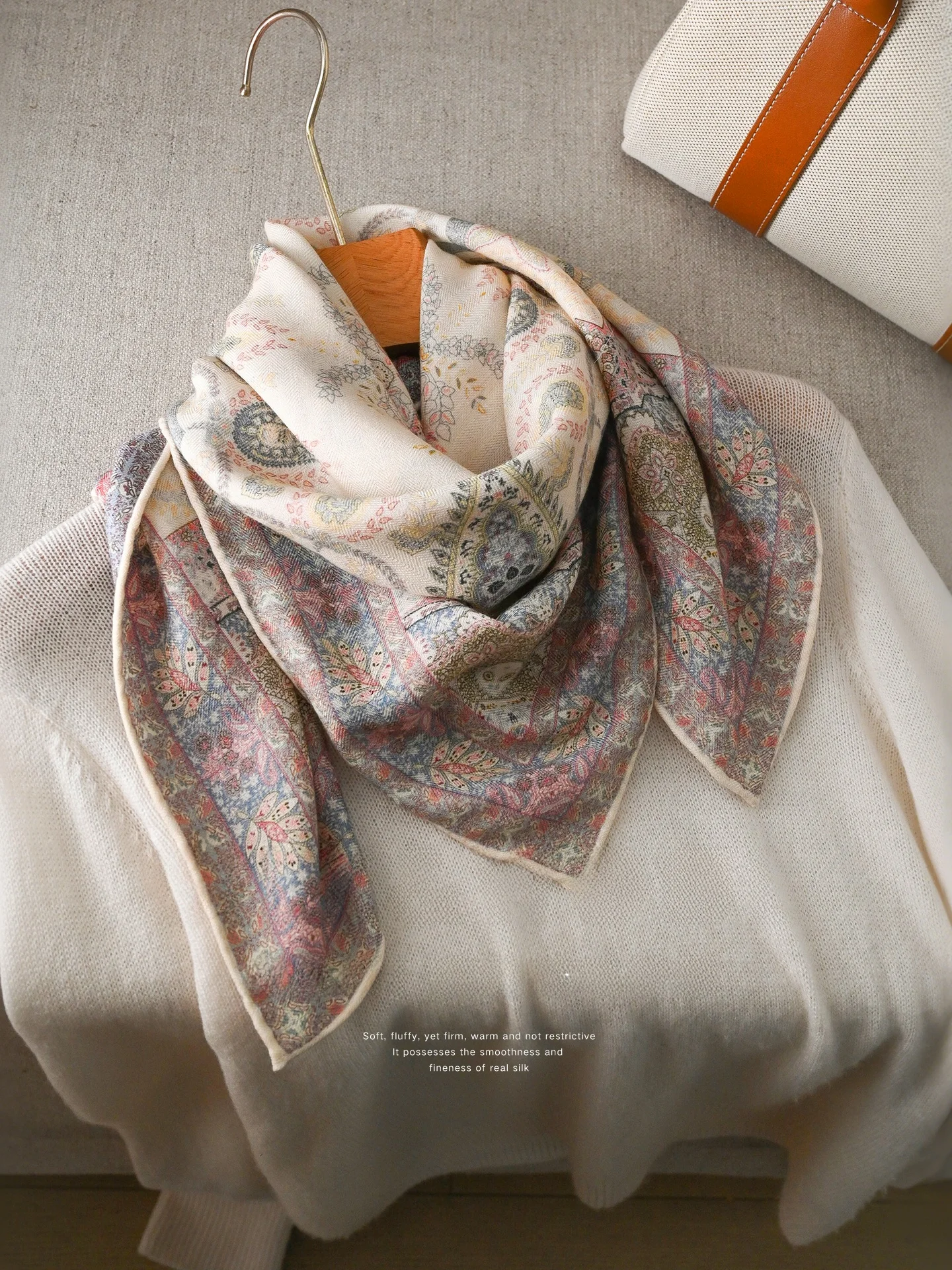 Echarpe-fine-en-soie-et-laine-rose-pour-femme-nouvelle-collection-printemps-2026-legere-de-luxe-sensation-haut-de-gamme