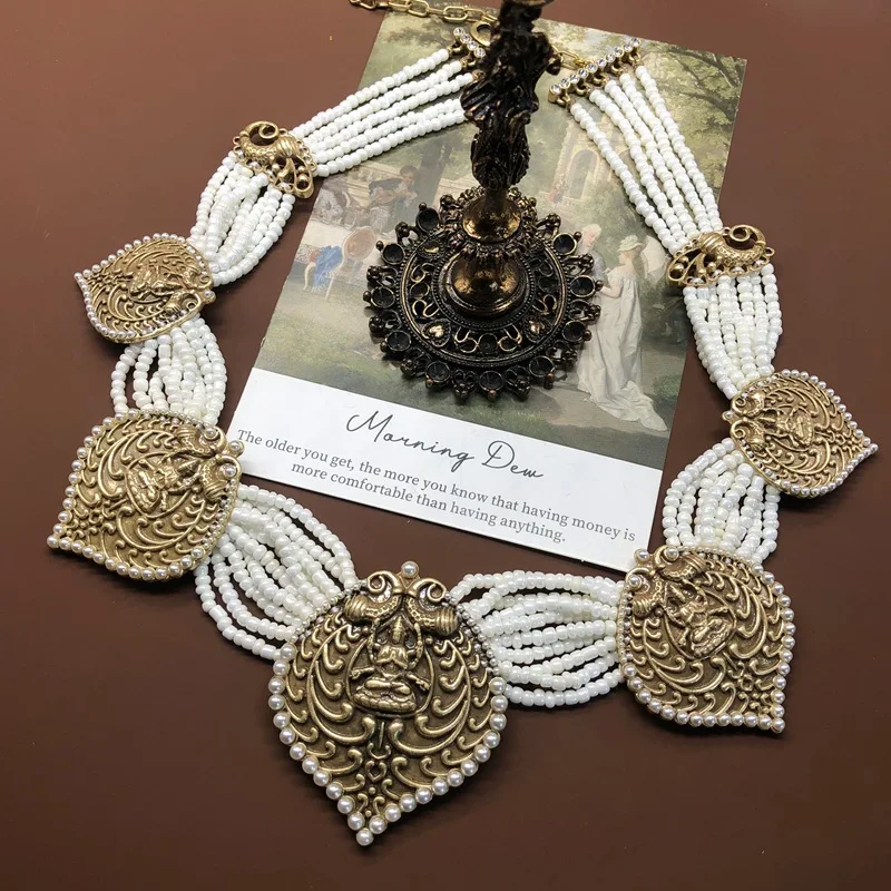 Retro palace white rice bead inlaid chocker necklacestatement  подвеска на шею женская