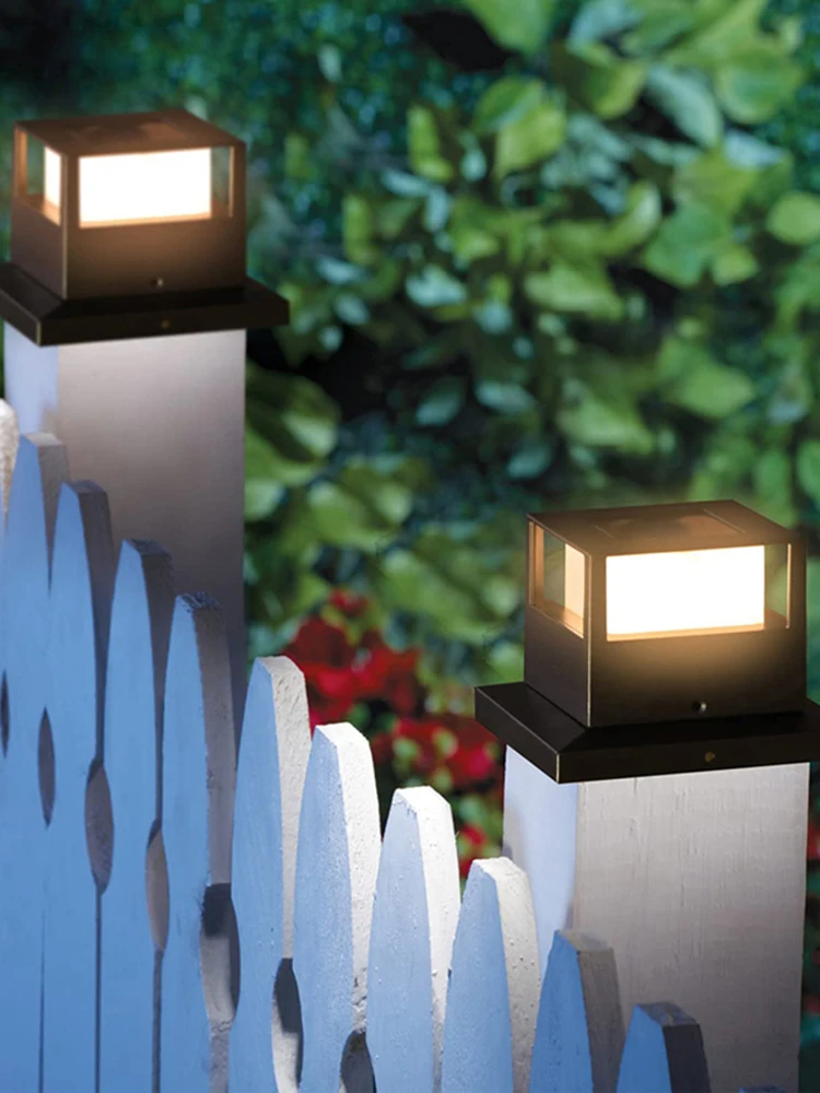 LED Solar Column Light Post Deck Lamp Outdoor Waterproof Villa Garden Decor Solar Powered Outdoor Lighting Fixture