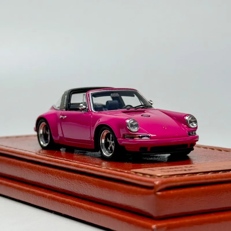 MU Diecast 1/64 Porsche Resin Model Car Porsche Singer 911 964 Targa Pink Play Vehicles Toys for Boys Gift Original Box