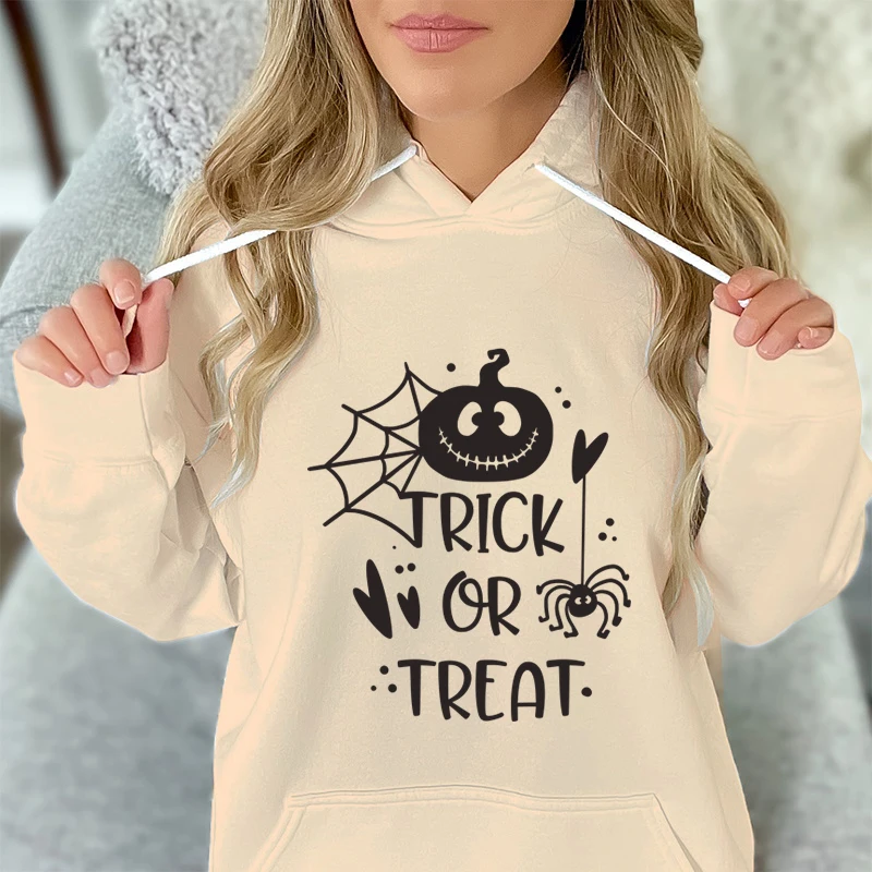 Trick or Treat Graphic Sweatshirts Hoodies Women Funny Halloween Gift Classic Pullover Hoodie Retro Pumpkin Halloween Sweatshirt