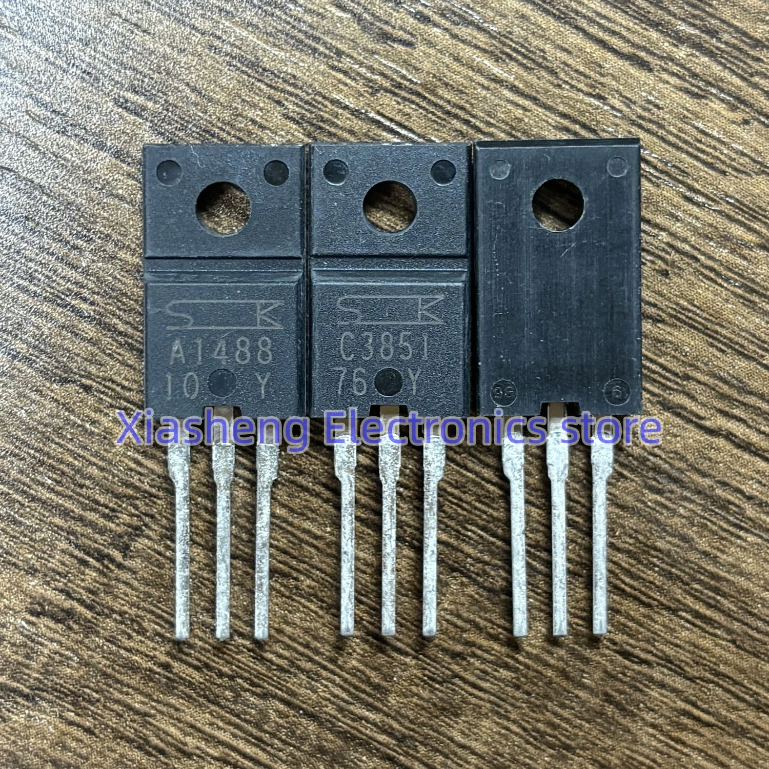 New Original 10Pairs 2SC3851 C3851 + 2SA1488 A1488 TO-220F Transistor In Stock Good Quality