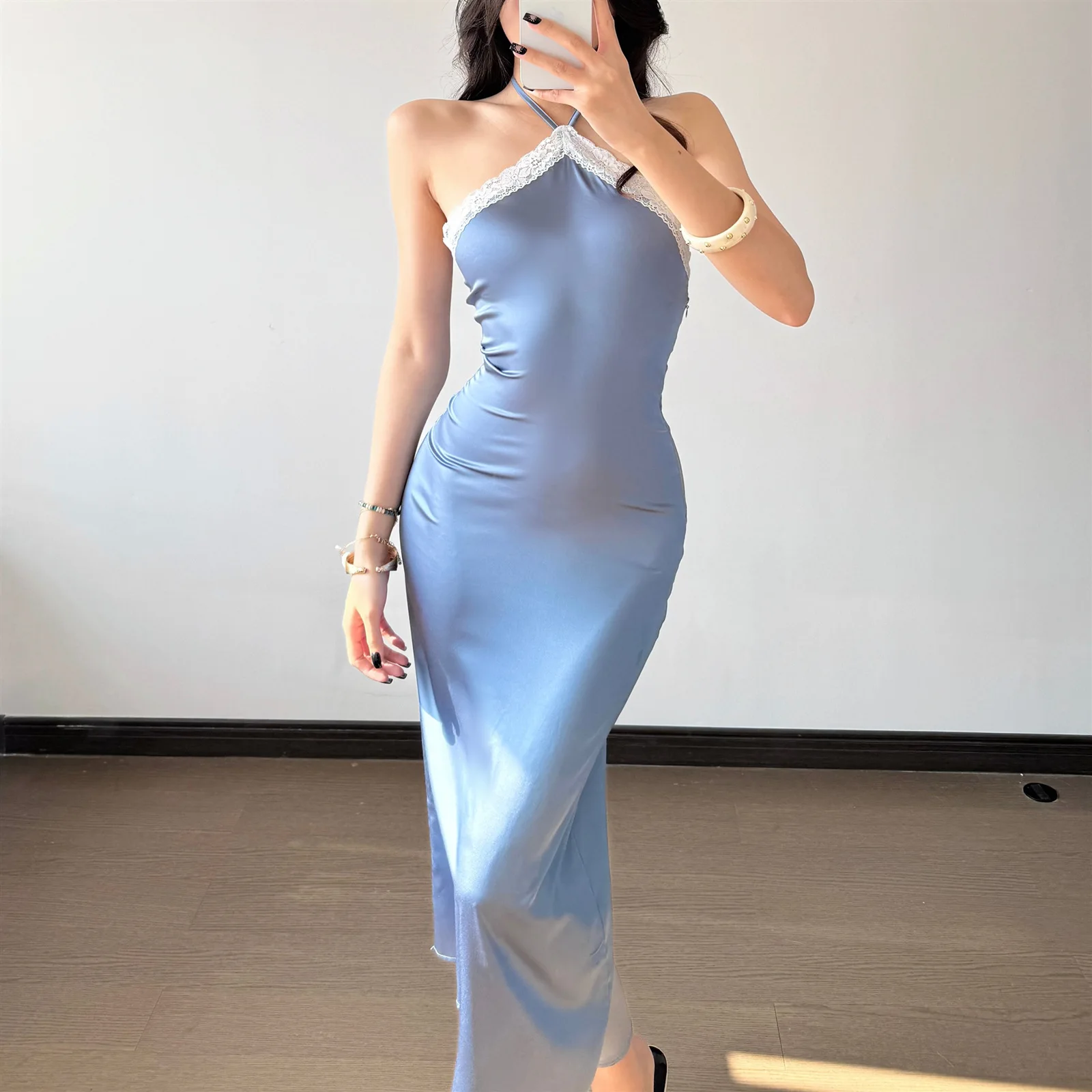 Combhasaki المرأة الدانتيل متابعة الرسن الرقبة أكمام الأزهار الدانتيل تقليم المرقعة Bodycon الحرير الساتان عارية الذراعين كامي زلة فستان طويل #1