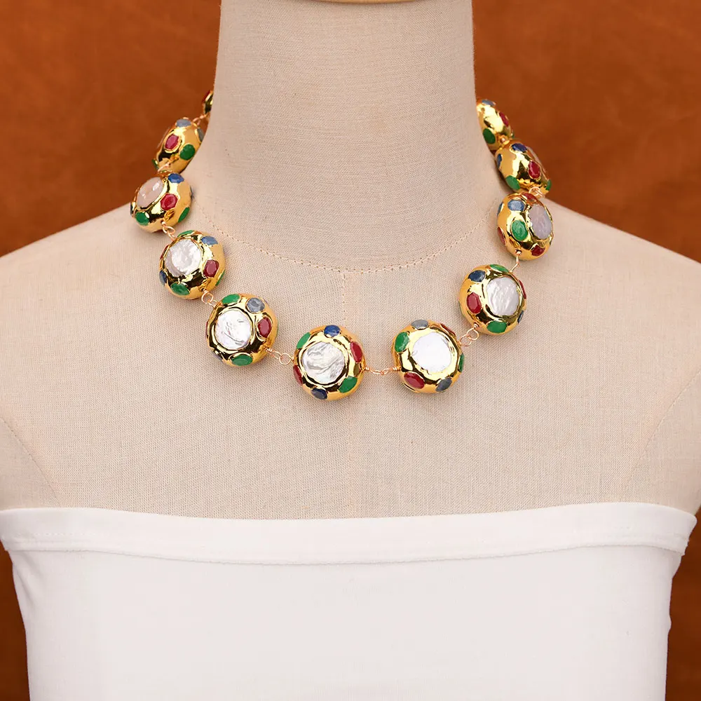 GG 19'' Natural White Pearl Red Green Jades Edged Coin Beads Chokers Necklace