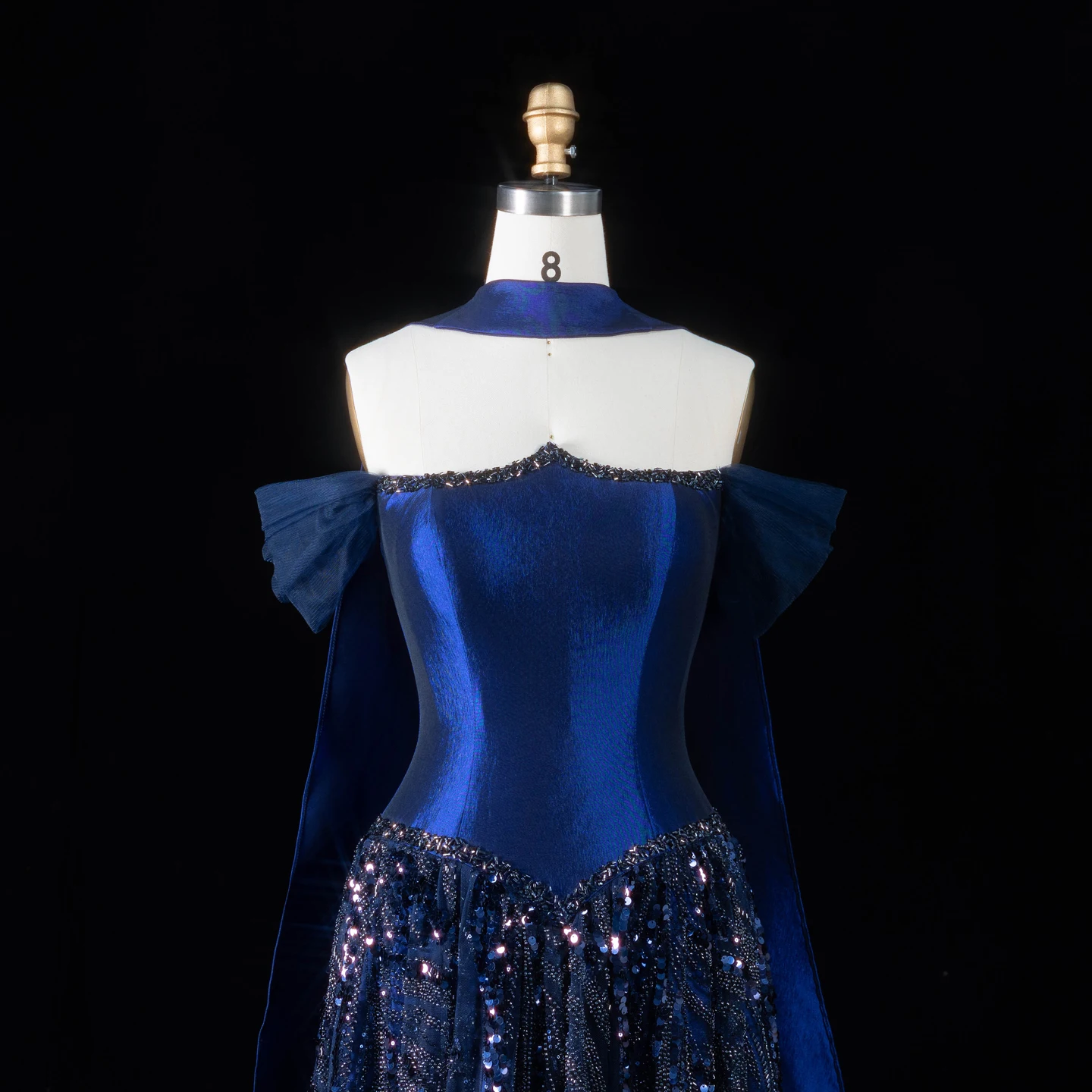 Sharon Said Dubai Luxuriöses, stark paillettenbesetztes, weinrotes, schulterfreies A-Linien-Abendkleid mit Schal, formelles Partykleid für Damen, SS652, maßgeschneidert – Detail 6