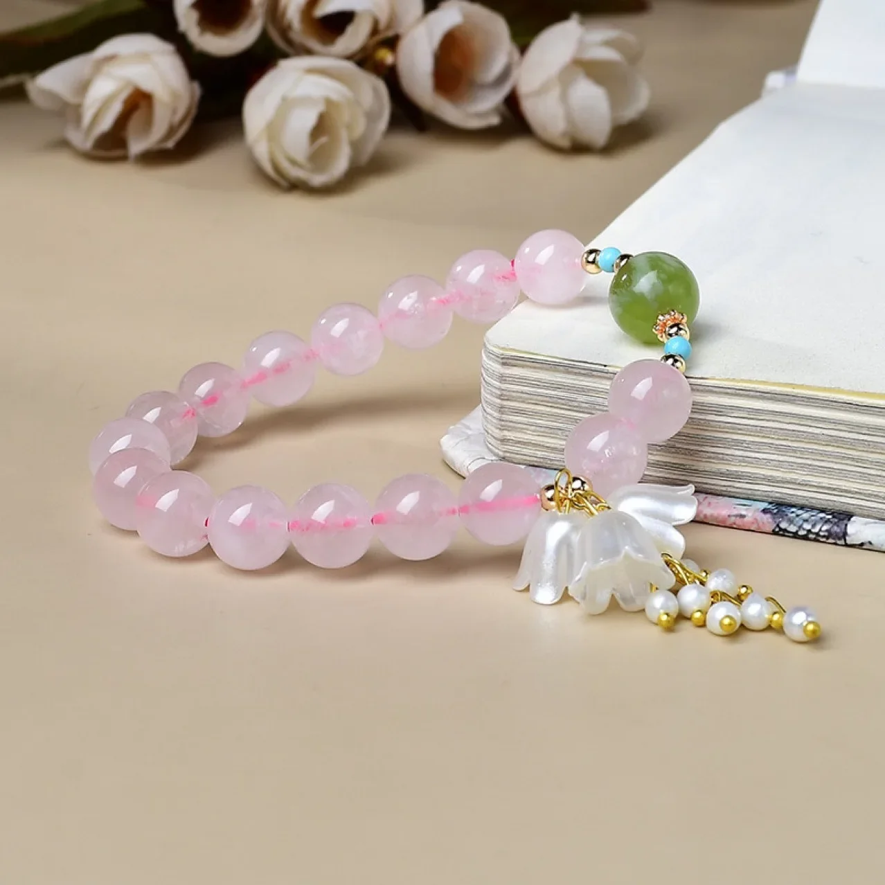 

Natural Pink Crystal Xiuyu Flower Bracelet Hand Ladies Fashion Lucky Bracelet