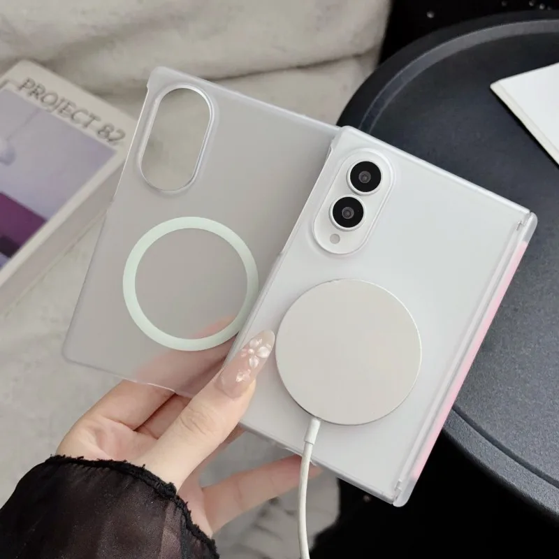 For Samsung Galaxy Z Fold 8 / 8 Ultra magnetic phone case, semi-transparent matte finish, fresh and fingerprint-resistant