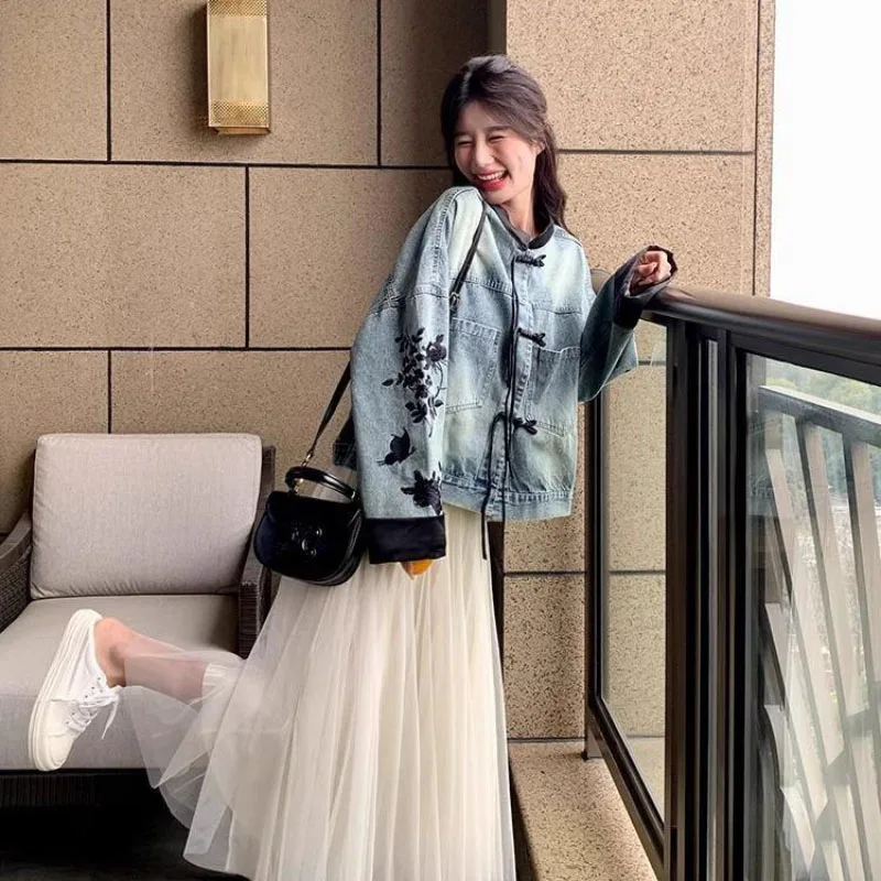 Chic Denim Jacket Women's Outwear 2026 Spring Autumn New Chinese Loose Embroidered Plus Size 3XL Jeans Short Coat Tops - Image 4