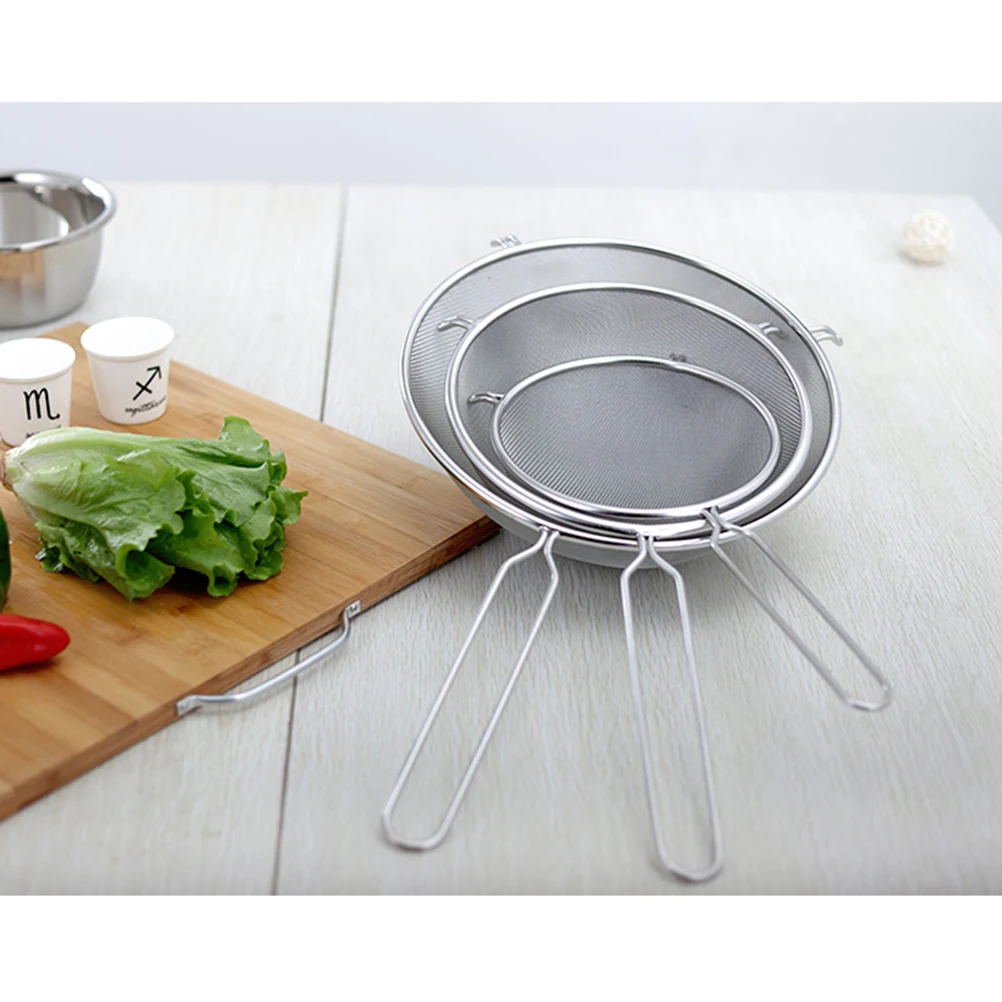 

Stainless Steel Mesh Strainer Scoop Long Handle Colander Spoon for Noodles Dumplings French Fries Food Serving Spoon 8