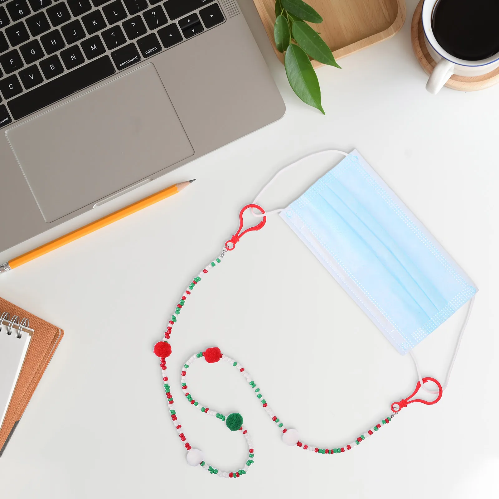 

2Pcs Colorful Eyeglasses Chains Mask Hanging Chains Movable Buckle Glasses Accessory Christmas Mask Chain Plastic Eyeglasses