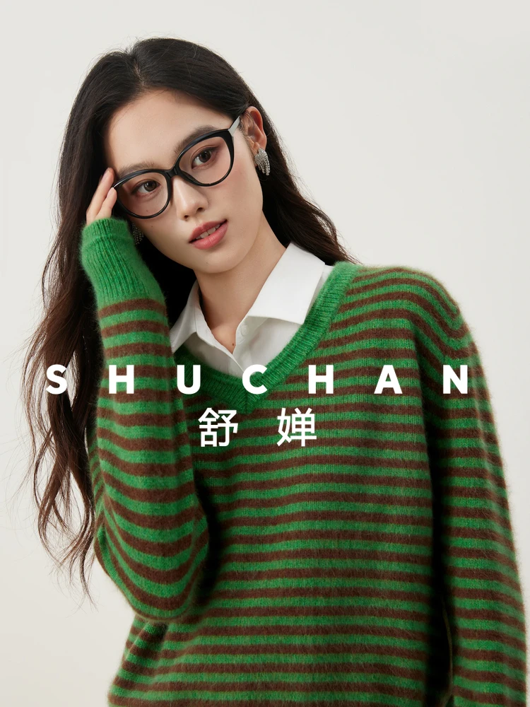 [دفء الخريف الرجعية] ألوان متباينة عالية التشبع، زوج من الخيوط على شكل حرف V من بلوفر محبوك مخطط 25 شتاء