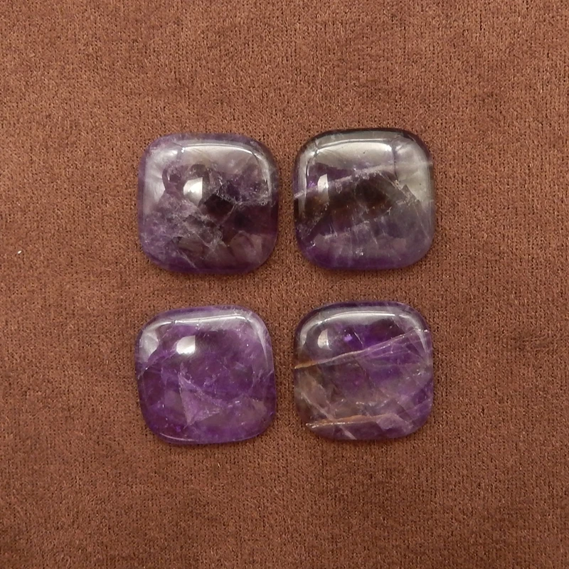 Nugget Square Natur…