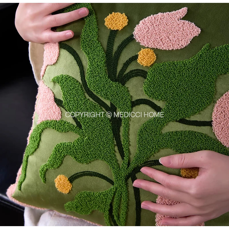 Medicci Home Spring Floral Tulip Tufted Throw Pillowcase Vividly-Coloured Abstract Embroidery Flower Cushion Cover For Farmhouse