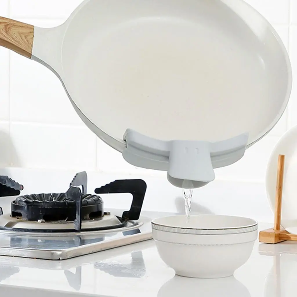Pouring soup funnel round saucepan pans liquid deflector cookware