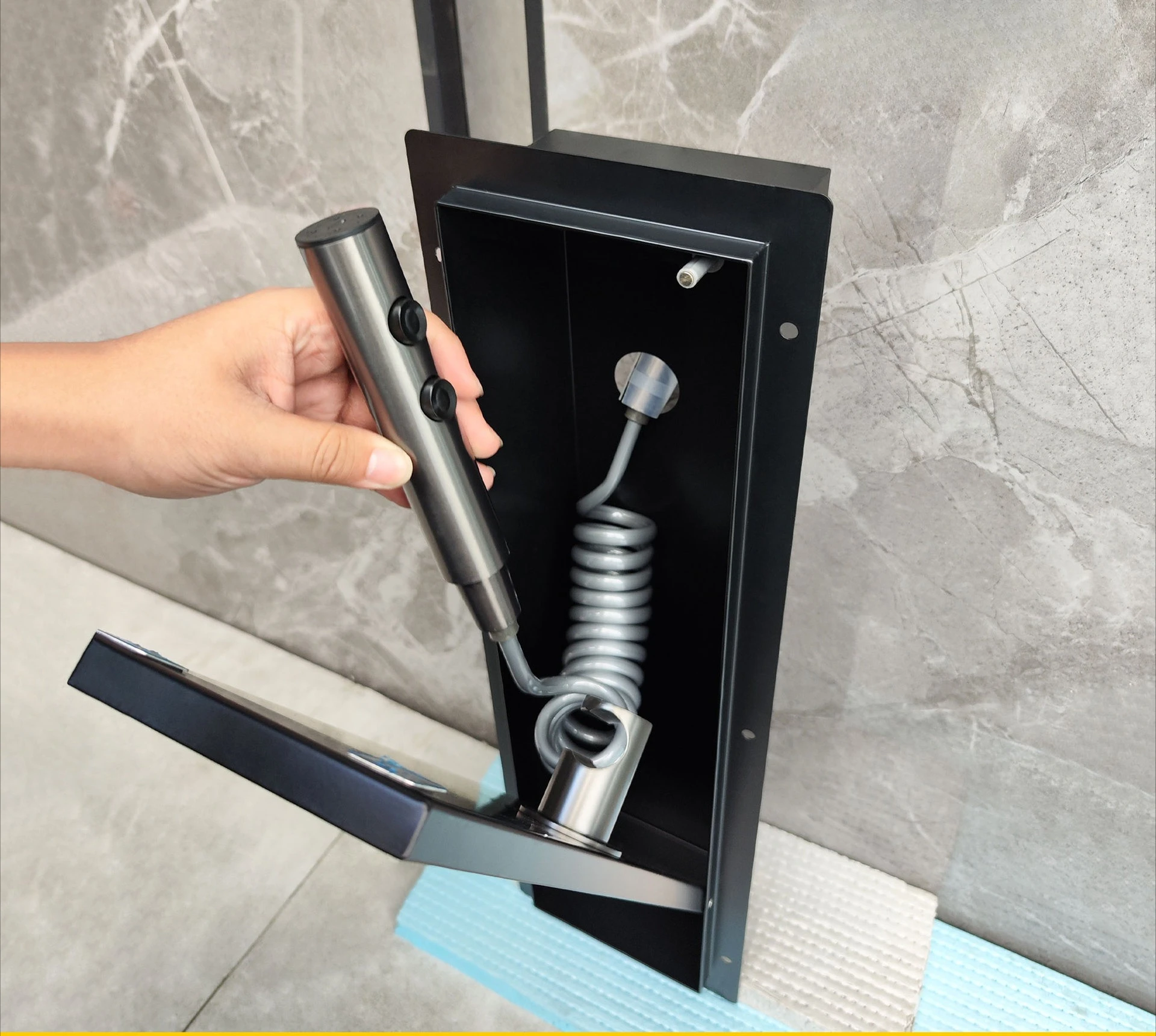 Embedded model Hidden toilet flush spray gun niche 304 stainless steel wall toilet tissue box niche