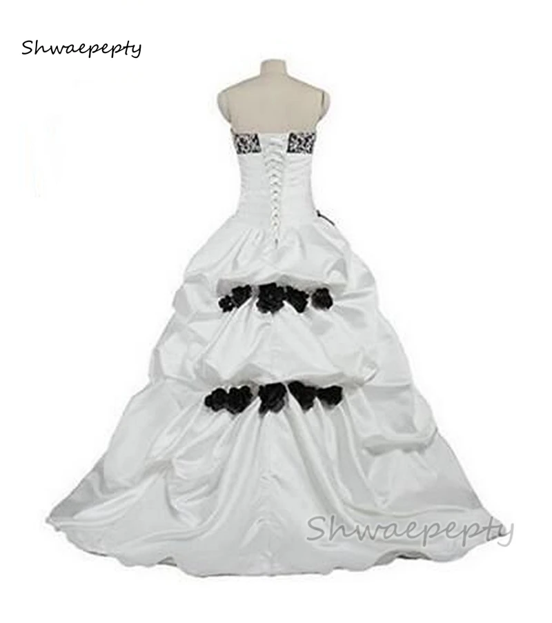 Vintage Black And White Wedding Dresses Embroidery Ruched A Line Satin Bridal Gowns Sweetheart Corset Gothic Vestido De Novia