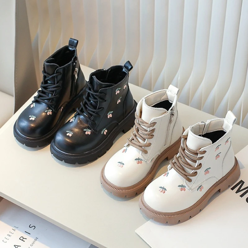 

Hot Selling Girl Boot2025autumn New Style Traditional Craftsmanship Hand Woven Princess Snow Boot Fashiona Child Slip Flat Boot