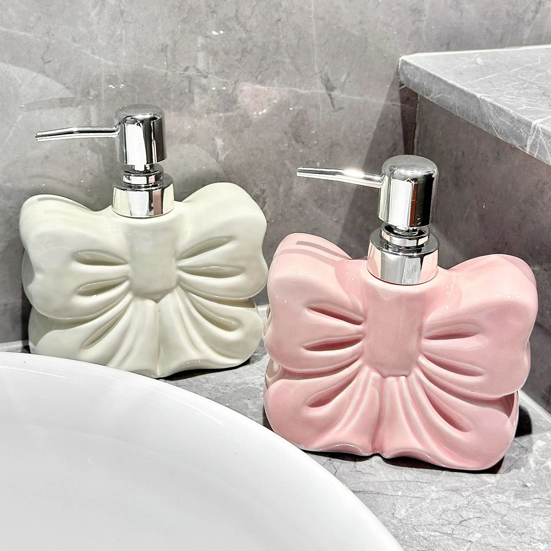 bowknot Hand sanitizer bottle Ceramic toilet lotion bottle Bath gel Shampoo pressure sub bottle Empty bottle