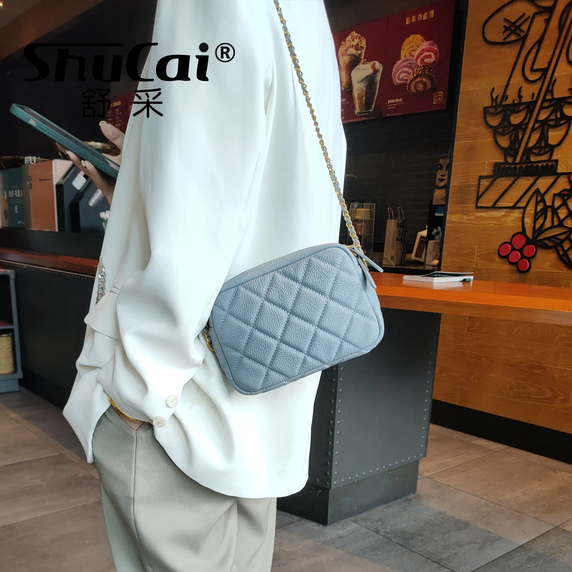 

Women's Genuine Grade Leather Fashion Chain Bag Luxury Designer Brand Cowhide Ladies Shoulder Cross Bag Female Samll Square Bag