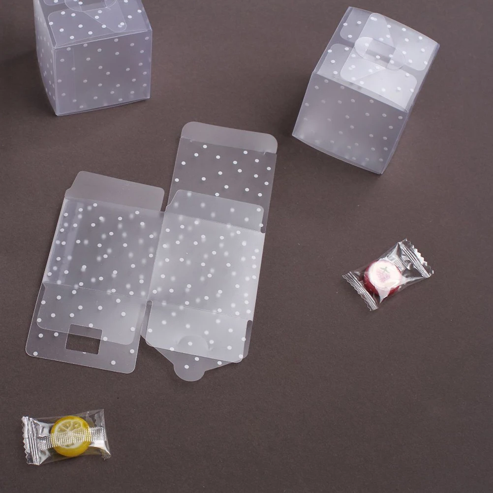 

50Pcs Dot Candy Box Stylish PVC Favor Boxes Easy Assembly Hold Shape Closed Ideal for Wedding Party Favors 6x6x6cm