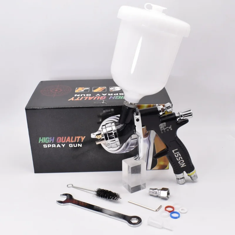 Professional HVLP Spray Gun, equipped with a 1.3mm nozzle and a 600cc paint cup, suitable for spraying automotive primer