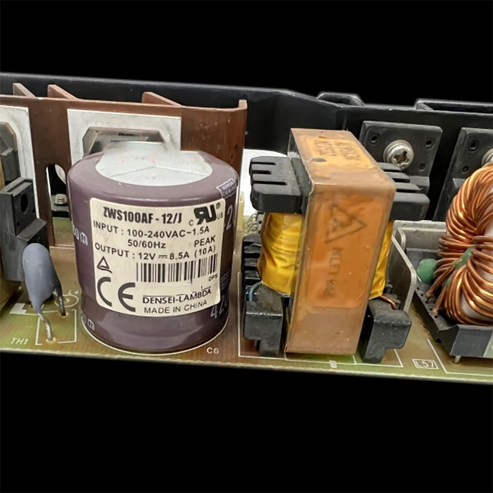 

Промышленный медицинский источник питания 12В8.5А ZWS100AF-12/J