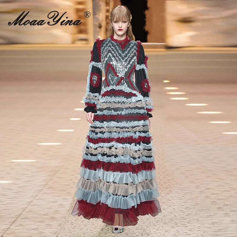 تنورة MoaaYina برقبة دائرية وأكمام فانوس شبكية مطرزة بحافة مكشكشة فستان طويل عصري لخريف 2025 #1