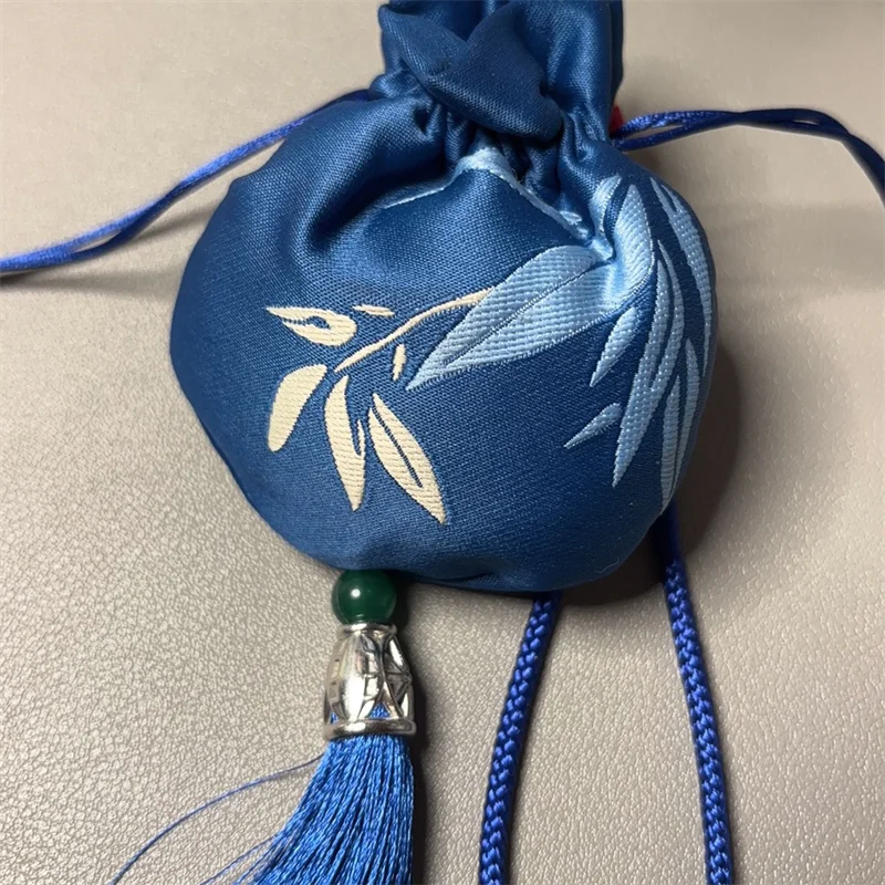 Gra Gdzie Wiatry Spotykają się Wujek Jiang Yan Cosplay Woreczek Brelok Ozdoba Haftowany Wzór Liści Bambusa Akcesoria Zawieszka Rekwizyt