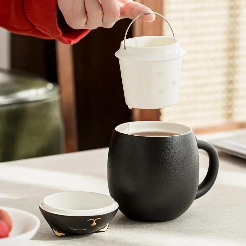 

350ml Cute Fortune Cat Coffee Mug Large Capacity Water Separation Tea Cup with Lid Filter Coarse Ceramic Tea Gift Cup