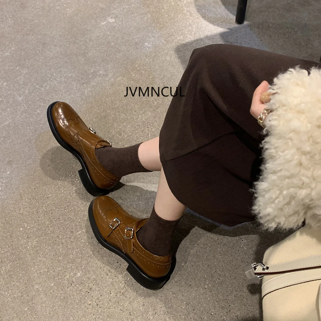 

Женские туфли-оксфорды Jk на толстой подошве из натуральной овчины, версия 2025 года, элегантные туфли-броги с резными серовочными туфлями