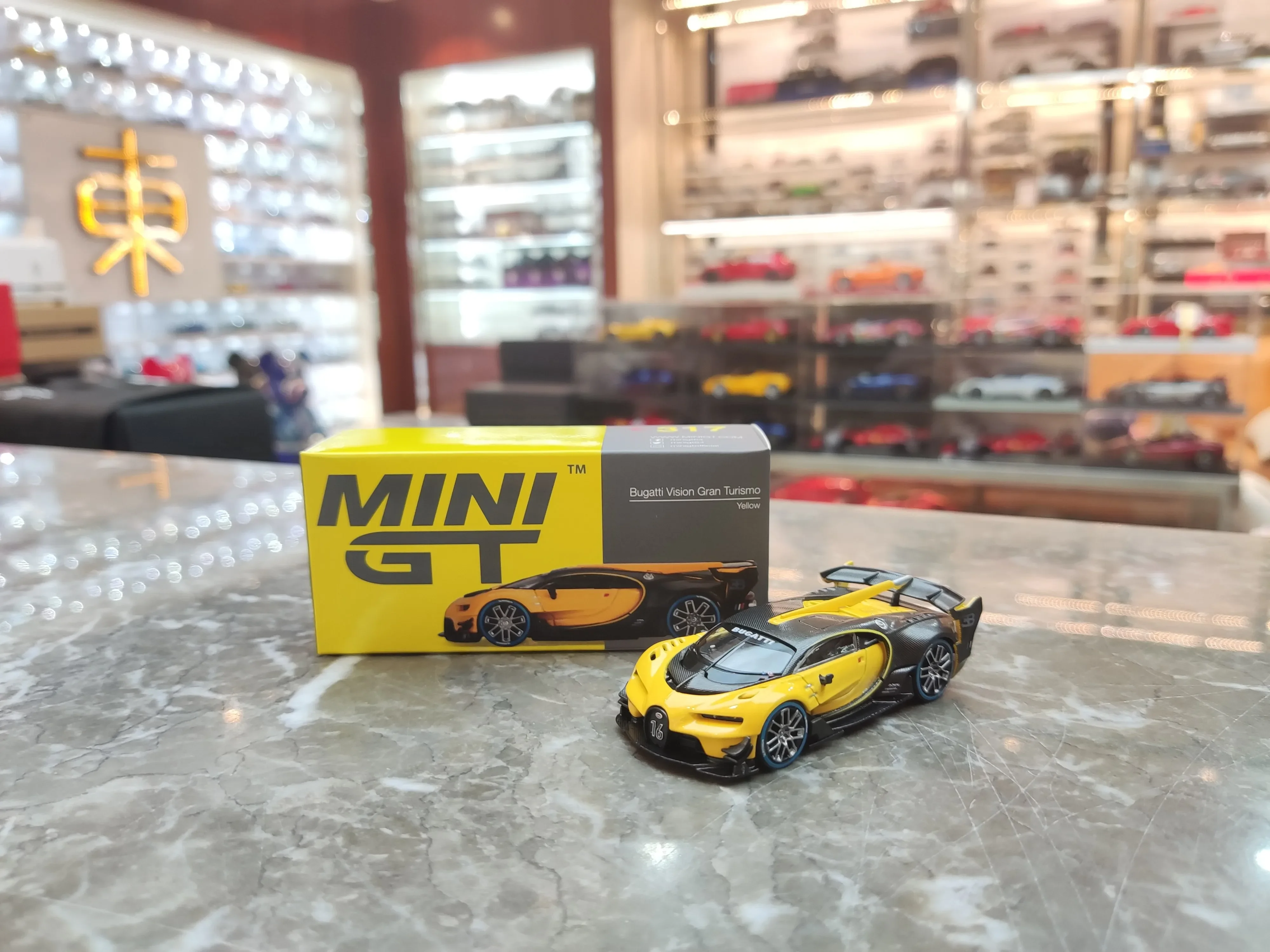 TSM modèles MINIGT 1:64 Bugatti série Vision Gran EB110 GT divo Centodieci modèle de voiture en alliage moulé sous pression cadeaux